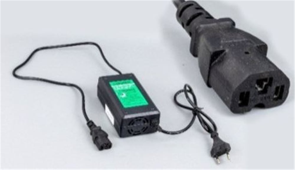 Powermaster Powermaster Pm-25755 Dc24V 1.5A Çay Toplama Makinesi Lı-Ion Şarj Adaptörü - Adaptörler