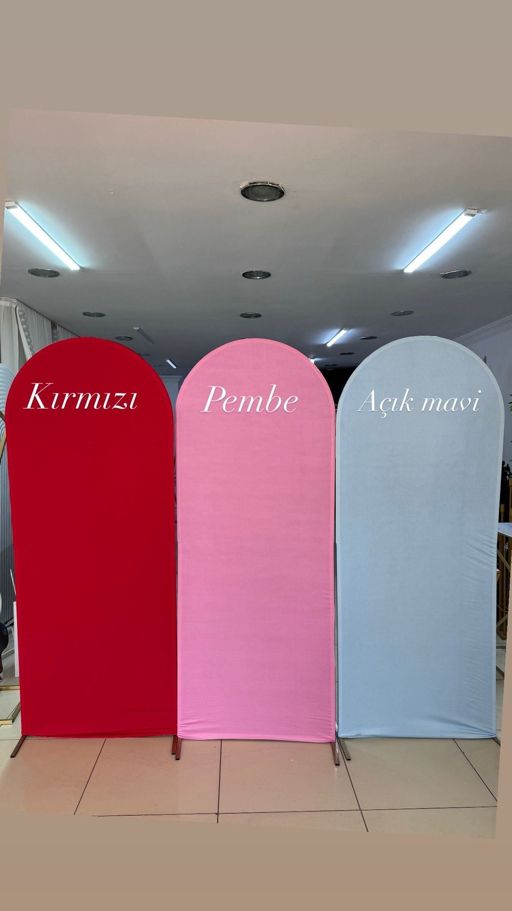 Mavi Renk Kumaş Giydirme