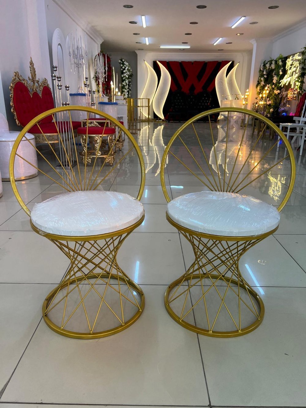 TELLİ SANDALYE