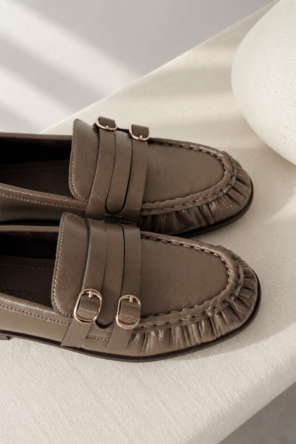 Çift Tokalı Loafer