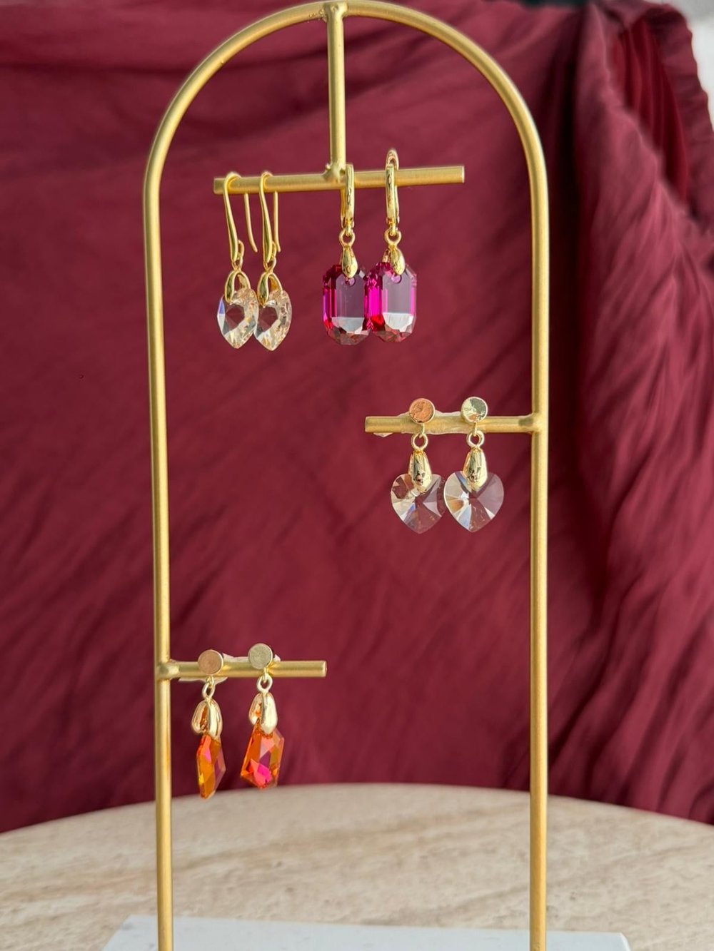 Sallantılı Pembe Küpe