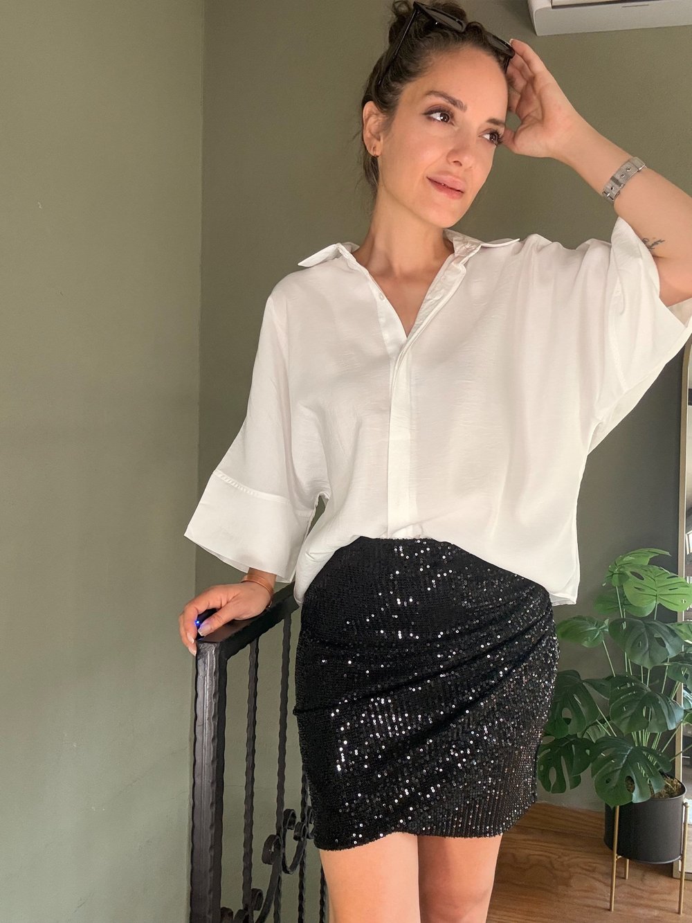 Siyah Pul Payet Anvelop Mini Etek