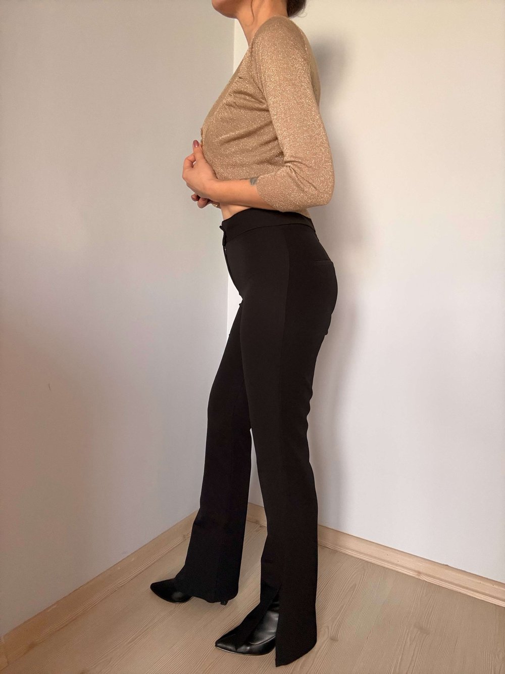 Siyah Yırtmaçlı İspanyol Paça Pantolon