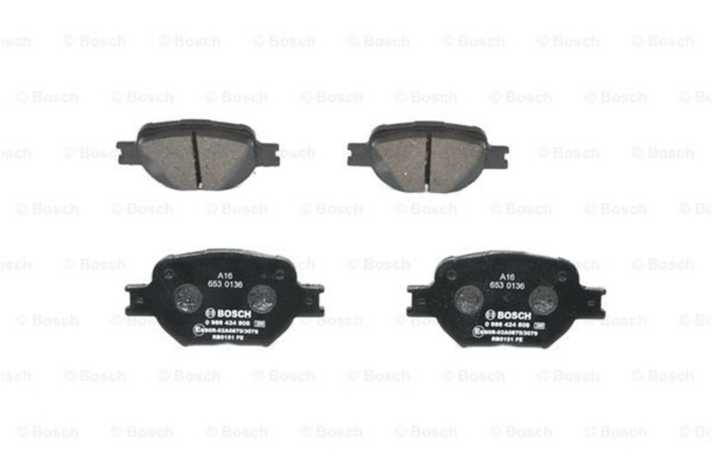 BOSCH 0986424808 - Fren Balatasi Ön - Japon Verso (e12) 1.8/2.0 D4d
