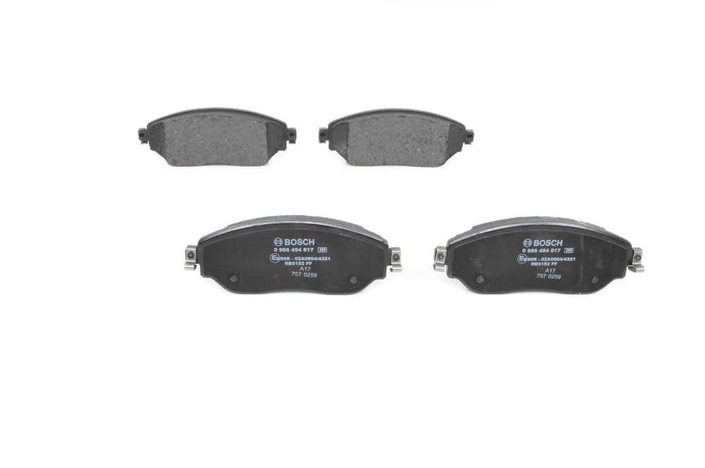BOSCH 0986494817 - Fren Balatasi Ön - Renault Trafic Iii/vivaro B/nissan Nv300