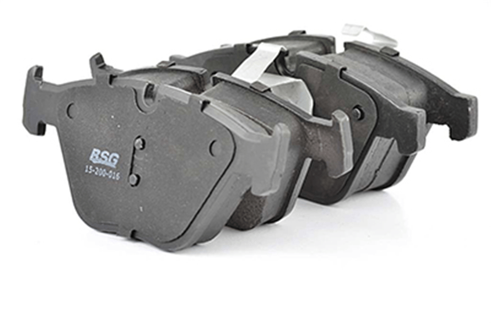 BSG 15-200-016 - Fren Balatasi Ön - Bmw E90-e90 Lci-e91-e91 Lci-e92-e92 Lci-e93-e93 Lci-x1 E84