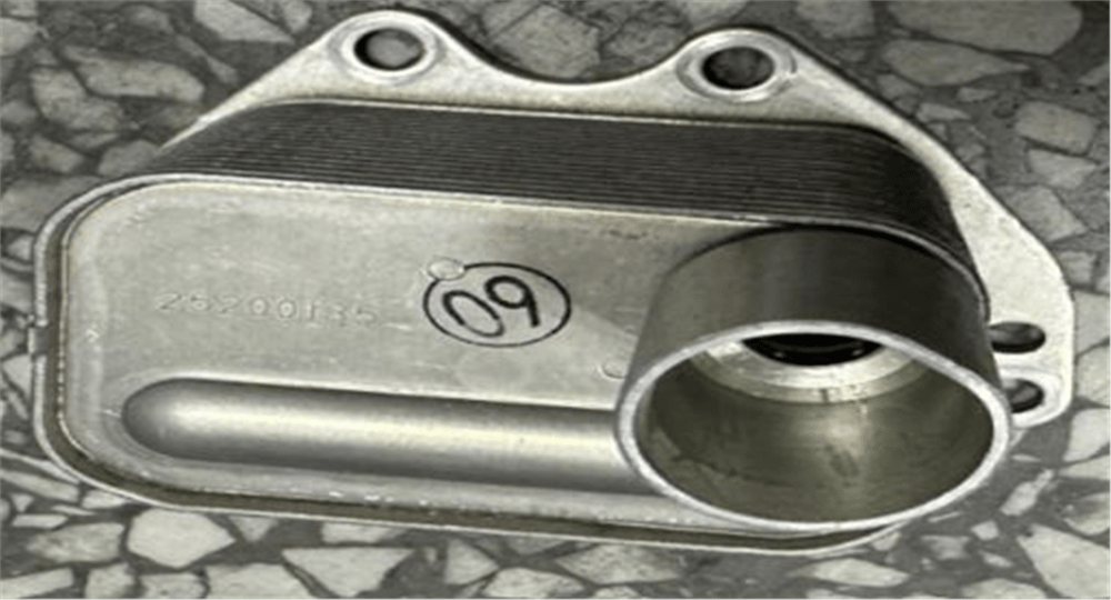 BSG 65-506-030 - Yag Sogutucu - Opel Astra J Insignia A Mokka Corsa E Zafira C Cruze