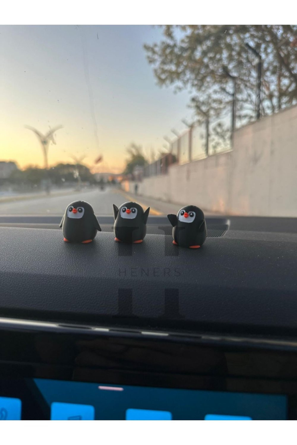 Mini Penguen - Araç İçi Aksesuar Sevimli Penguenler (3 lü set)