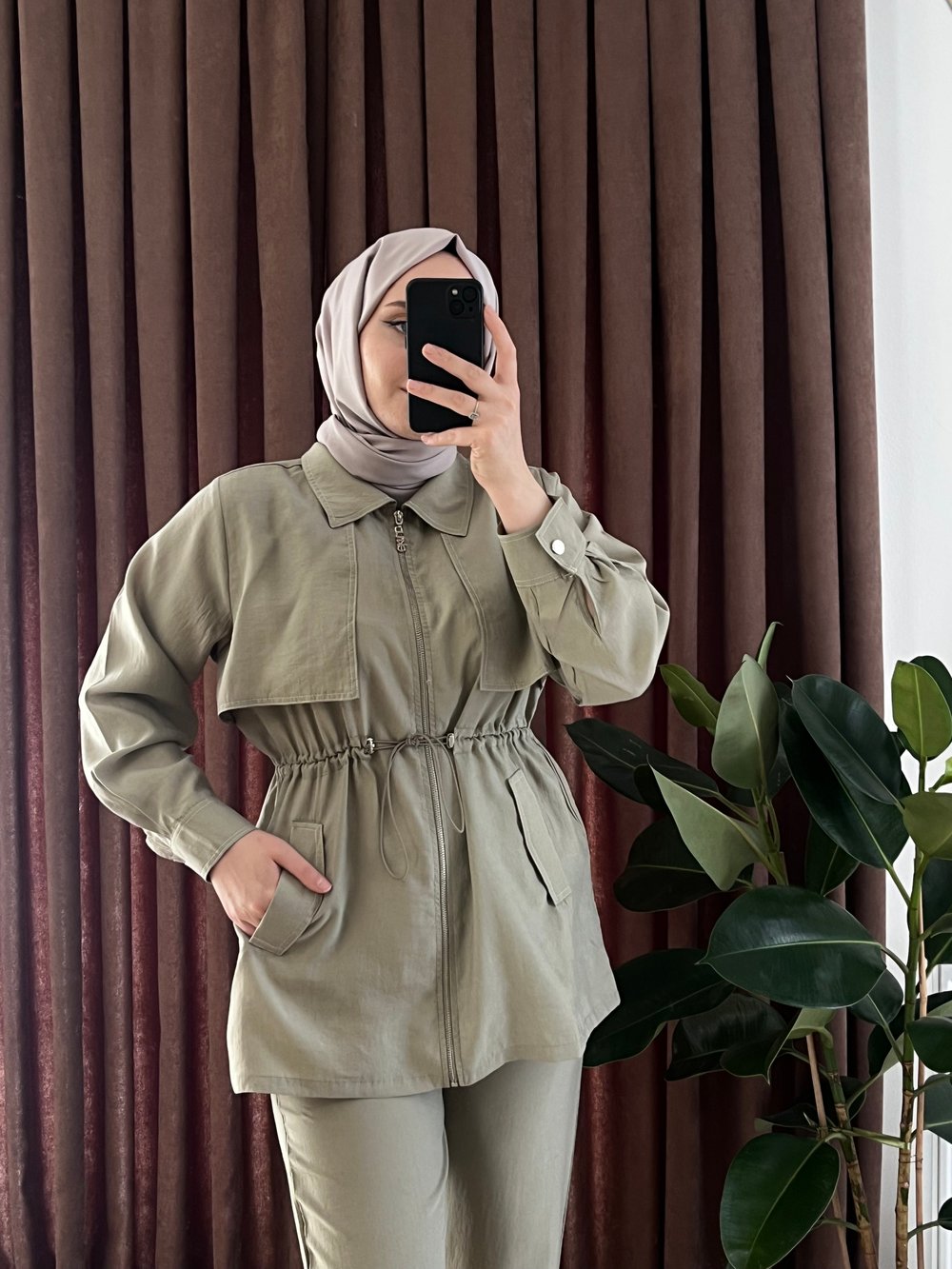 Haki Tensel Beli Büzgülü Fermuarlı Beli Lastikli Pantolonlu Takım