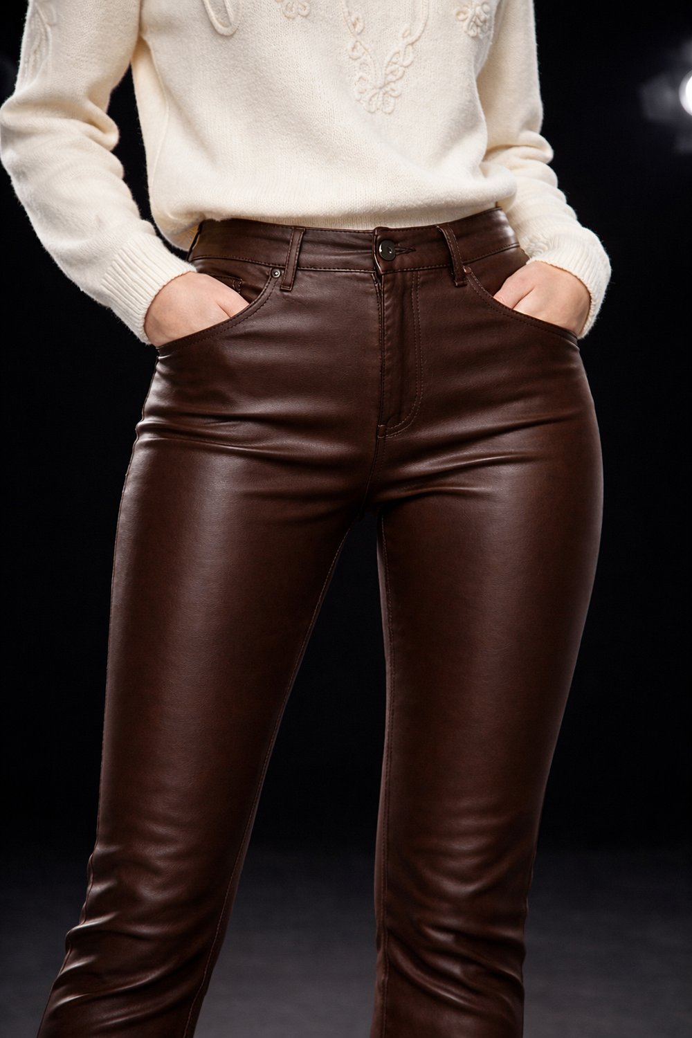 Kadın Kahverengi Mumlu Kaplama Slim Fit Jean