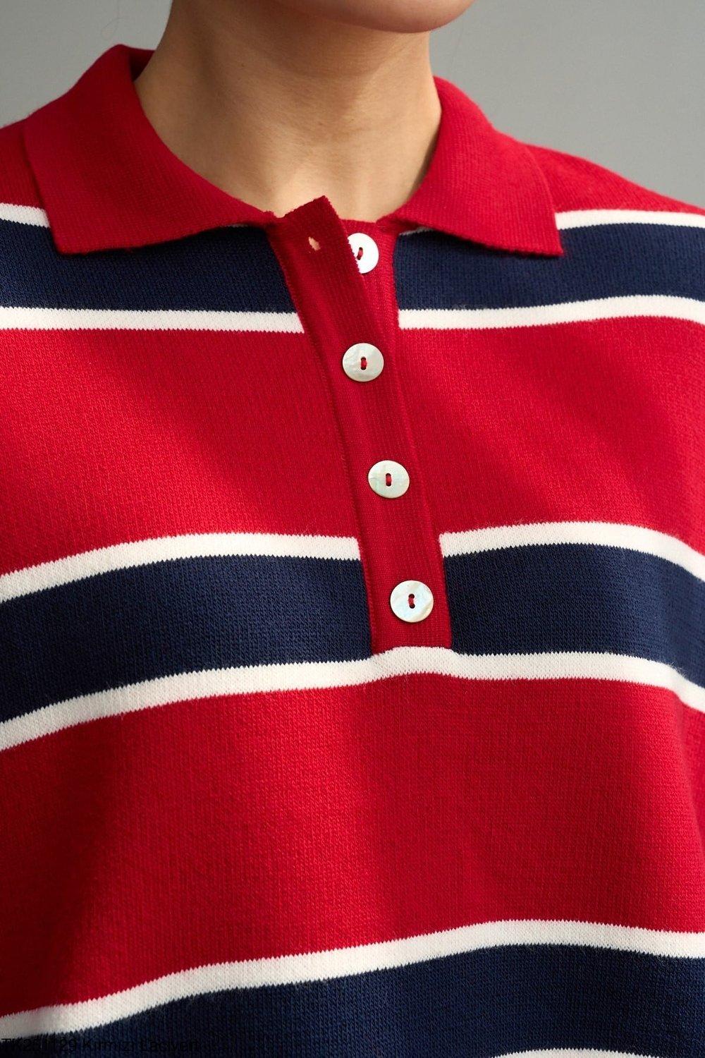 Kadın Kırmızı Premium Çizgili Polo Yaka Triko Kazak