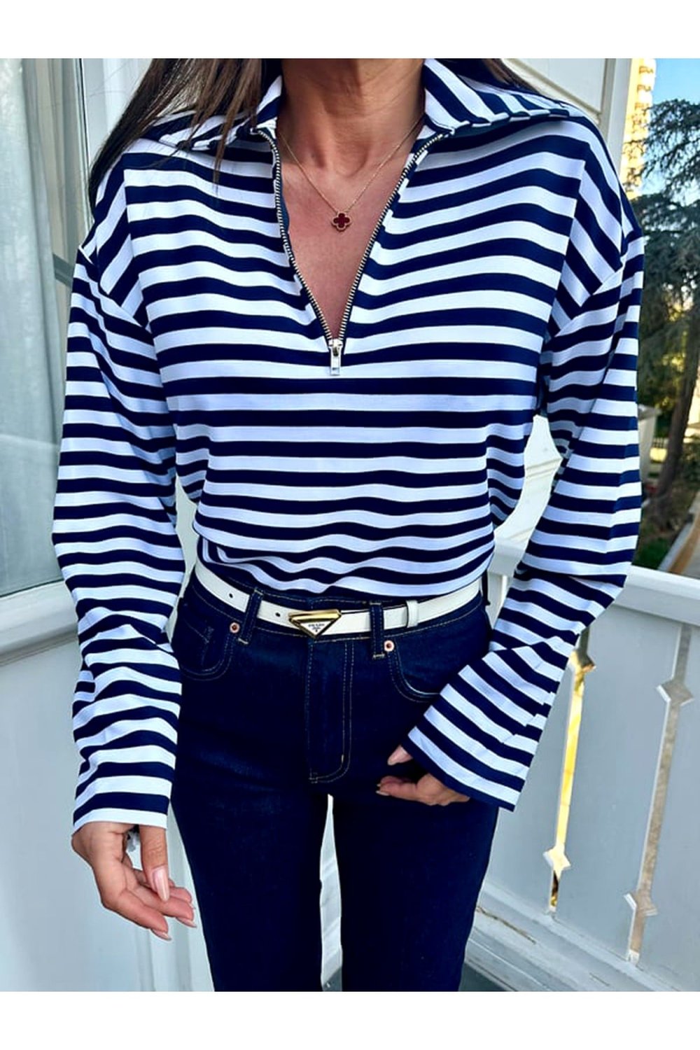 Kadın Lacivert Çizgili Polo Yaka İnce Fermuarlı Sweatshirt