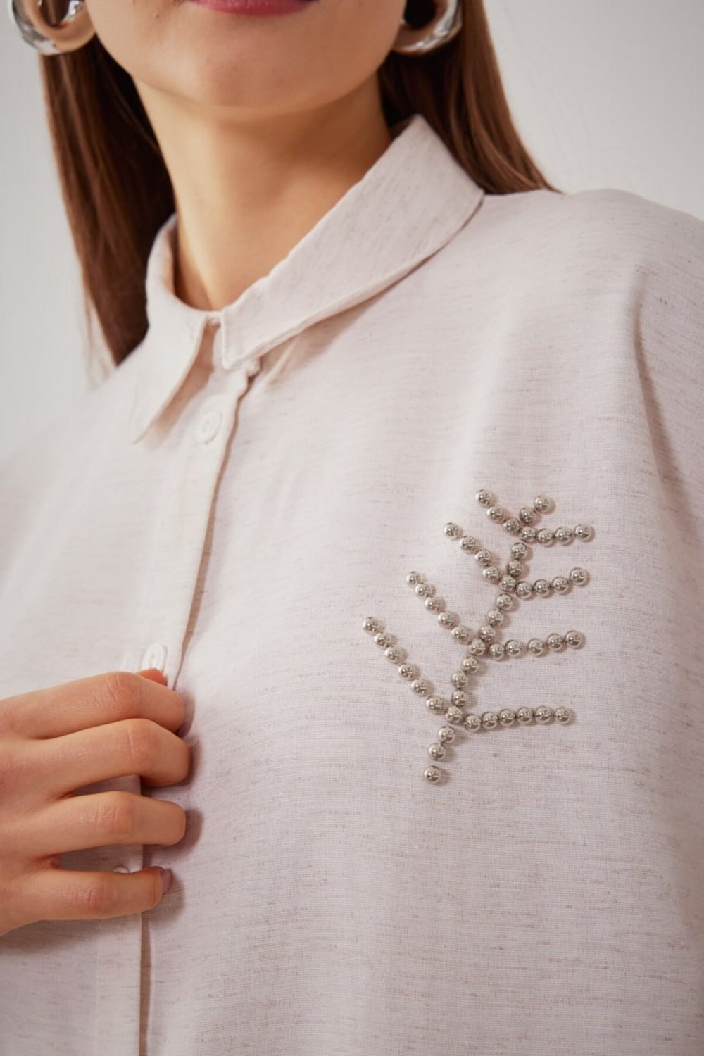 Kadın Oversize Yaprak Motif İncili Pamuk Gömlek