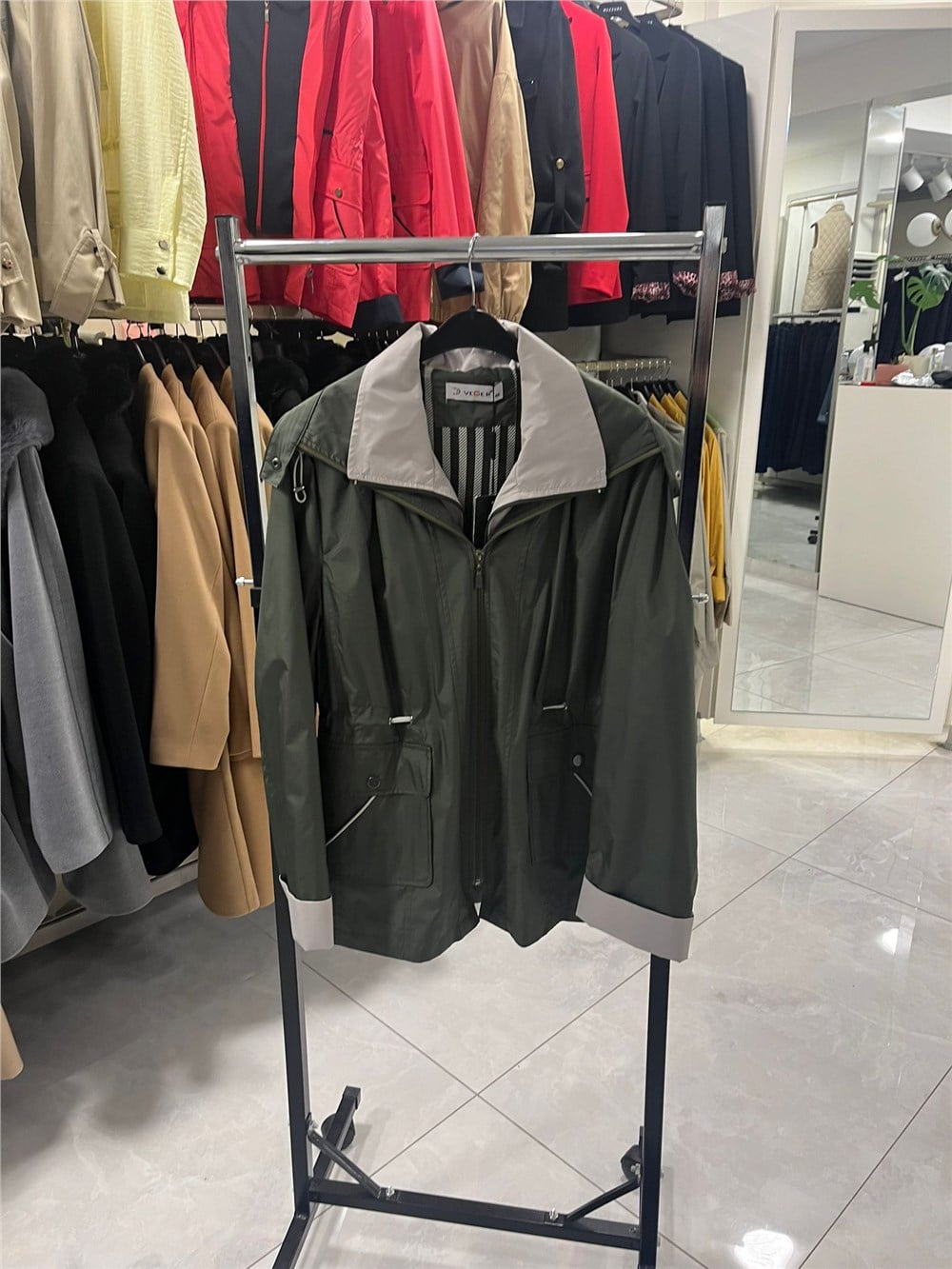 veger-trenc--1f90c4.jpg