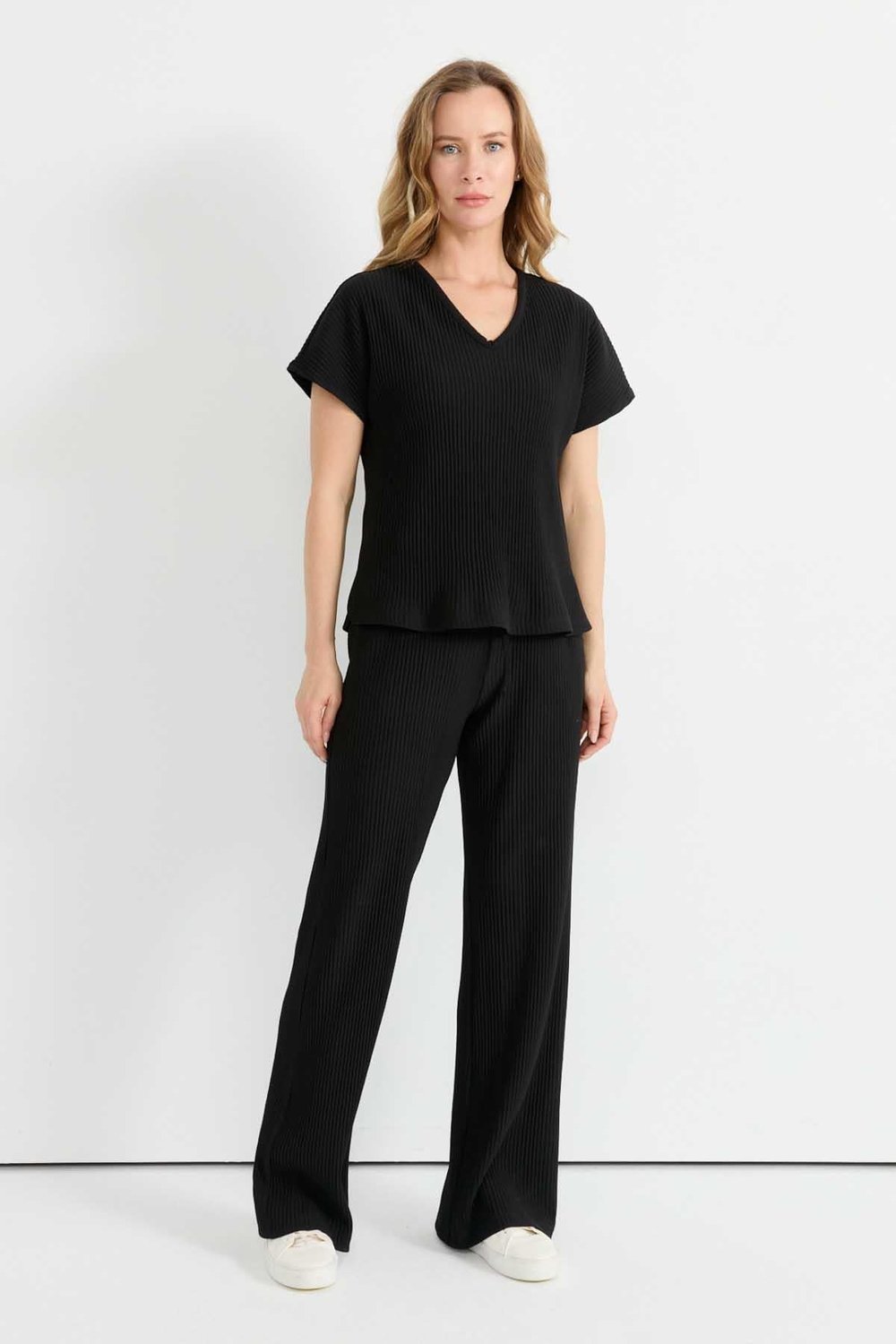 Beli Lastikli Kendinden Plise Pantolon  /  SİYAH