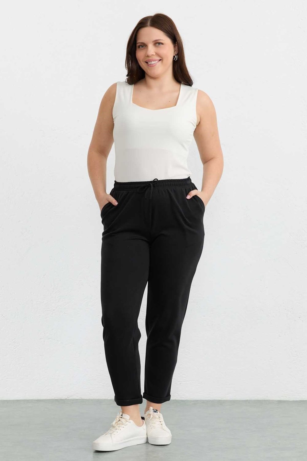 Büyük Beden Beli Lastikli Duble Paça Örme Pantolon  /  SİYAH