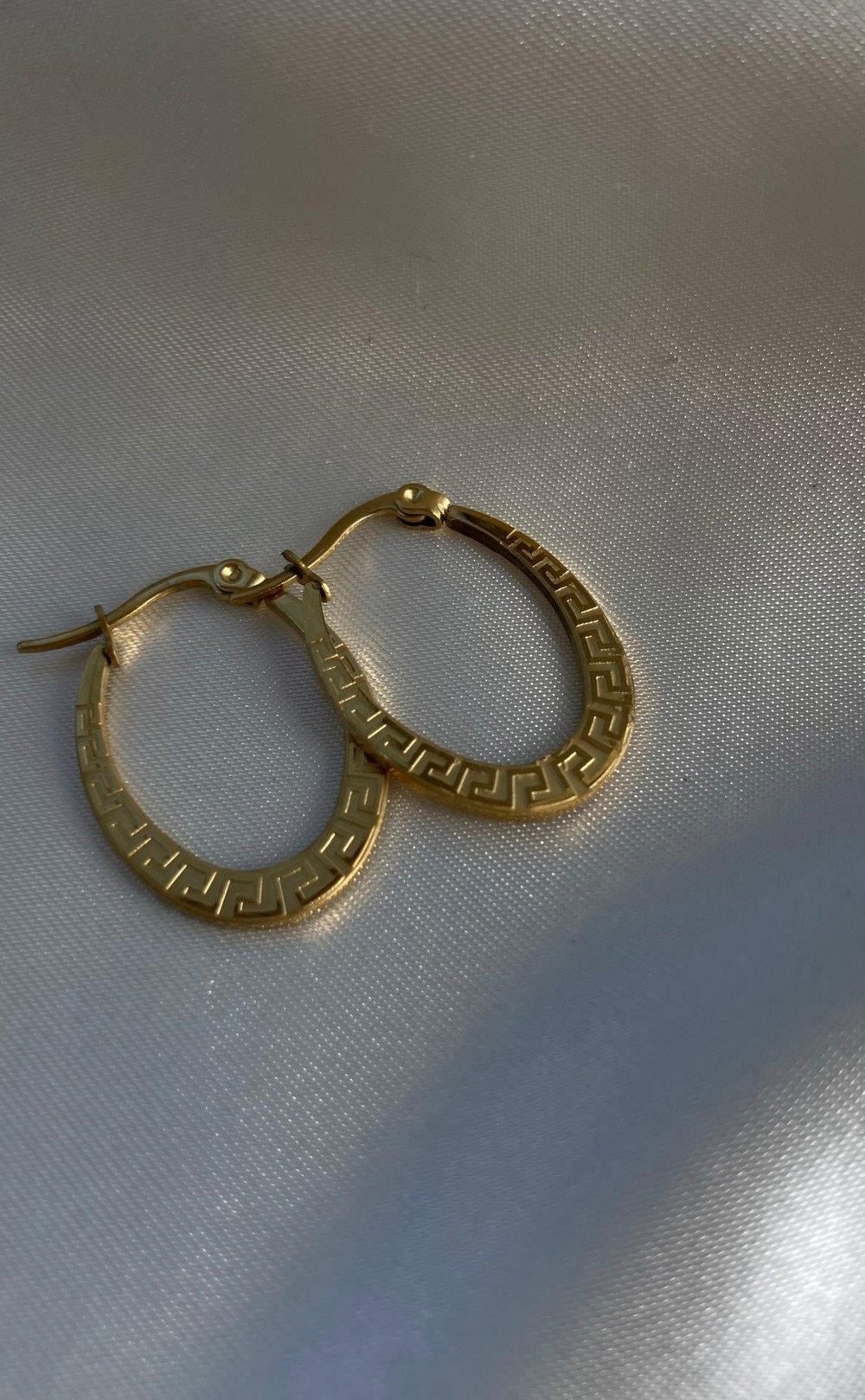 Desenli oval kuyumcu model küpe