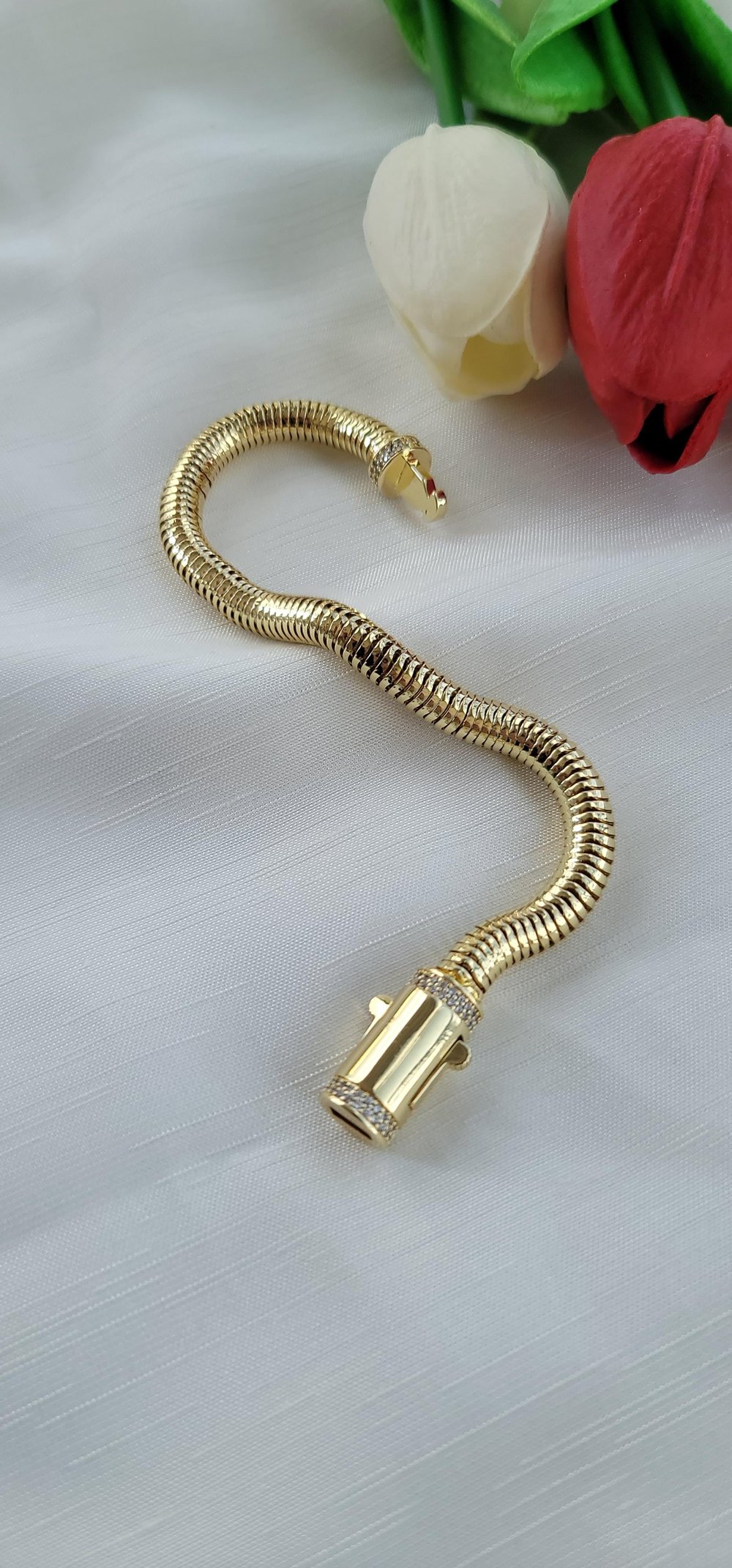 Vip taşlı boru bileklik