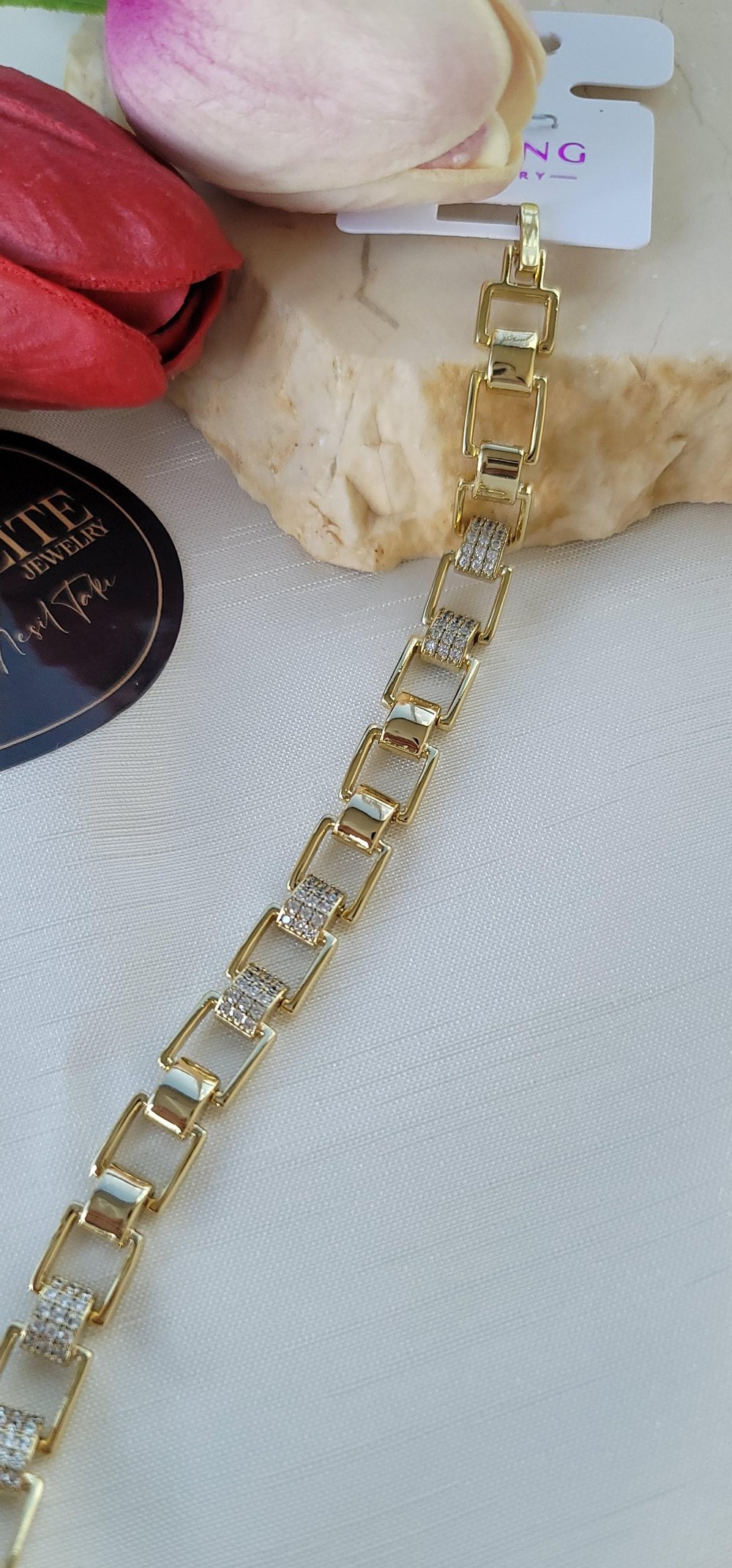 Xuping taşlı kare bileklik