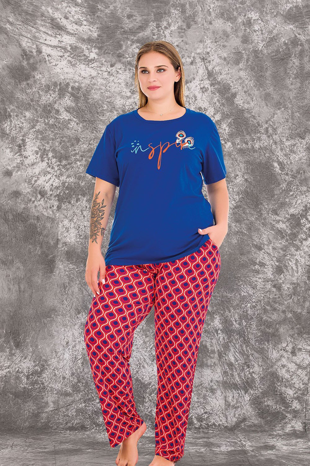 Altı Desenli Cepli Büyük Beden Pijama Takımı