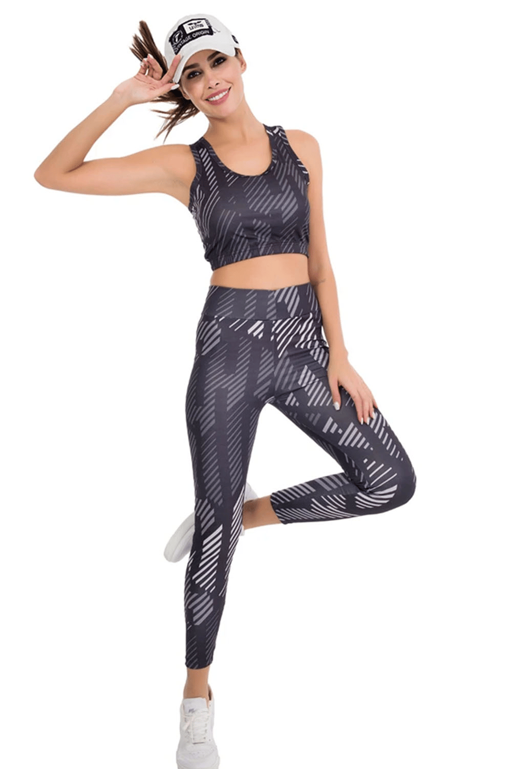Çizgi Desenli Spor Tayt Büstiyer Fitness Takım