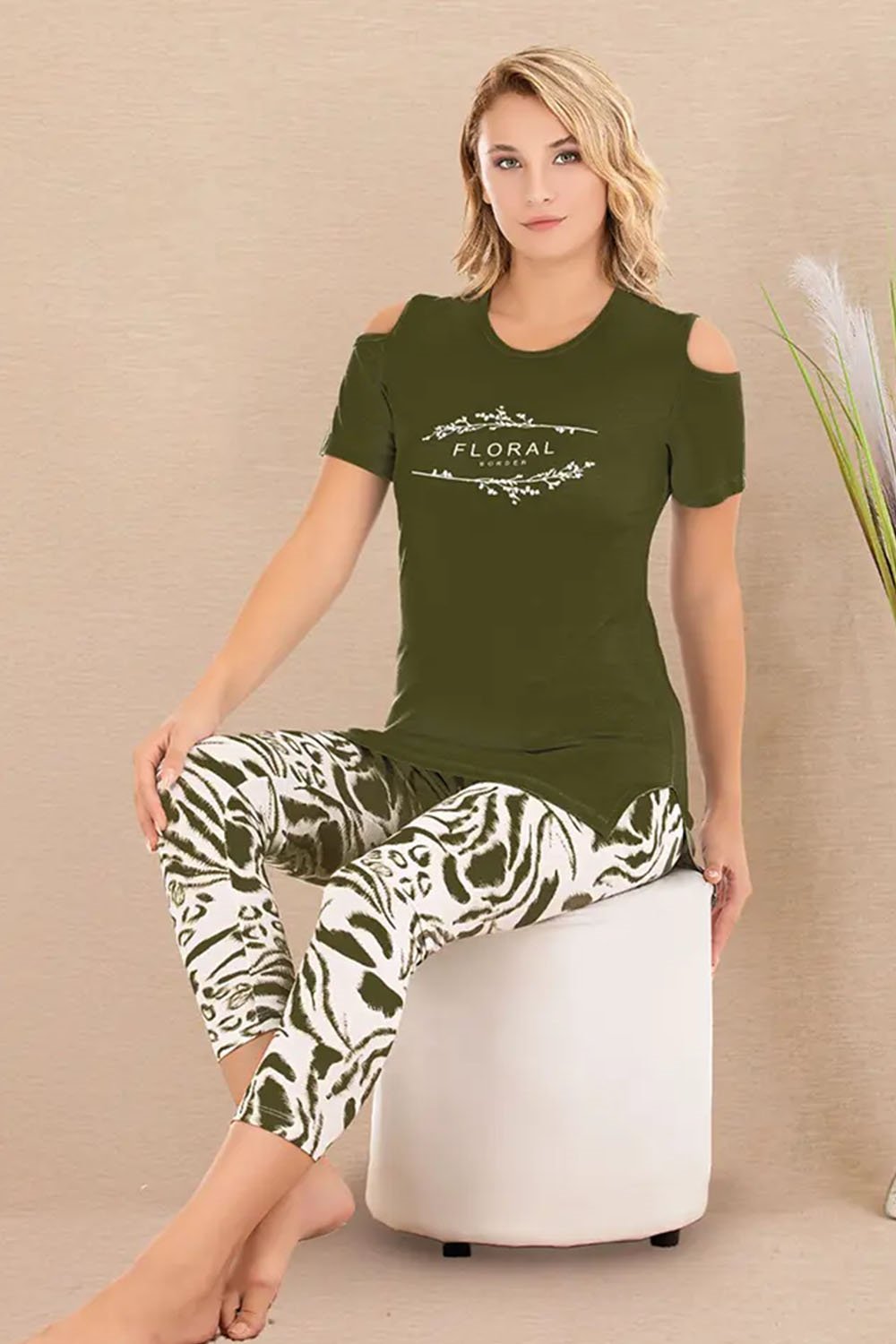 Desenli Haki Ekru Bayan Pijama Takımı