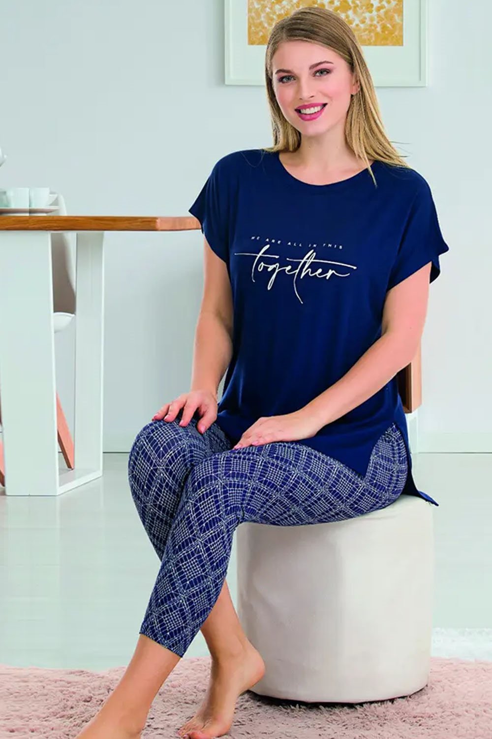 Desenli Lacivert Bayan Pijama Takımı