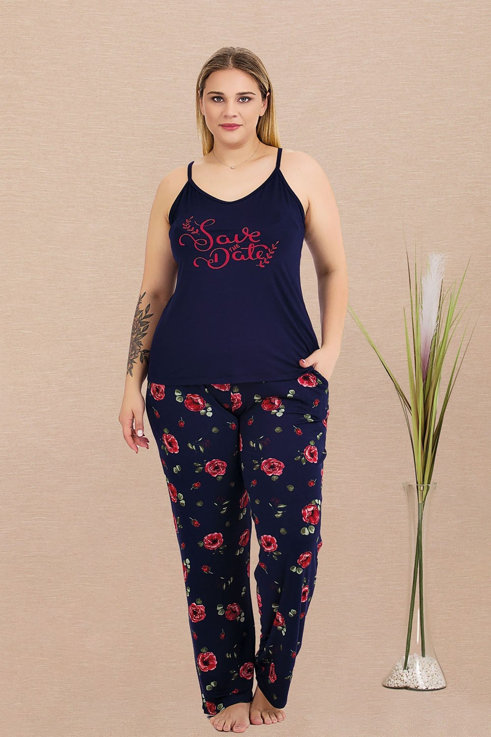 İnce Askılı Lacivert Büyük Beden Pijama Takımı