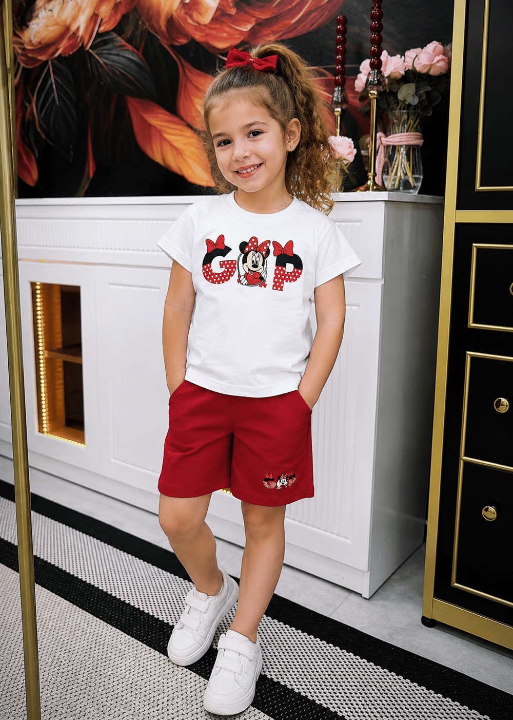Kırmızı Şortlu Mickey Takım