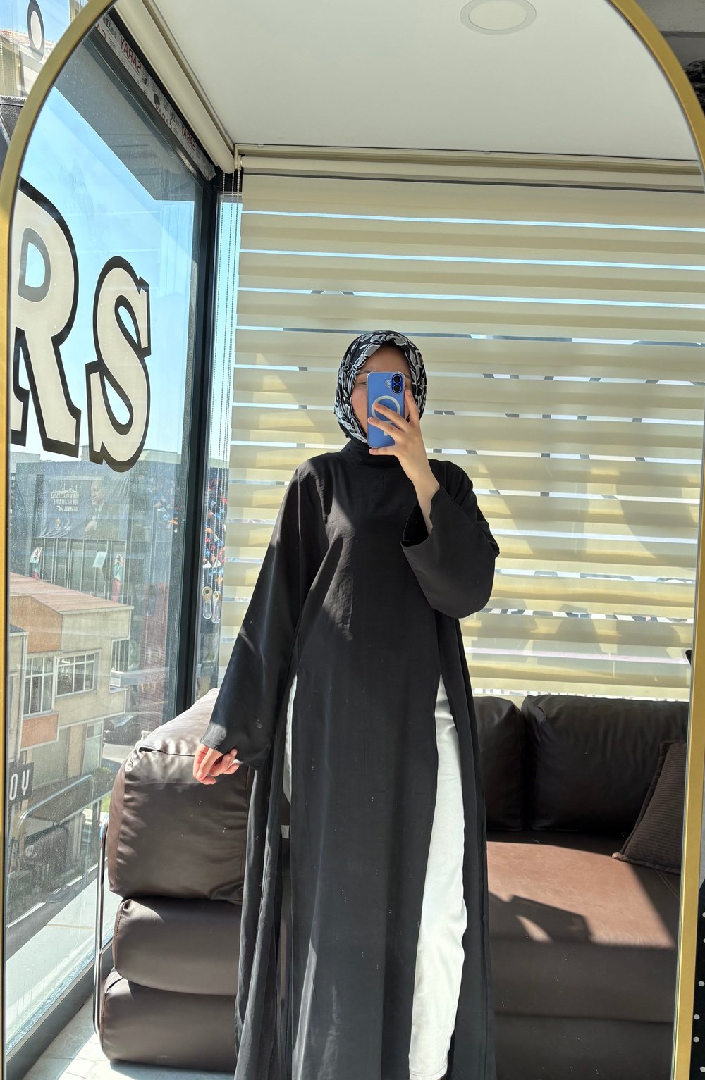 Dik Yaka Yandan Derin Yırtmaçlı Modal Dokulu Uzun Tunik