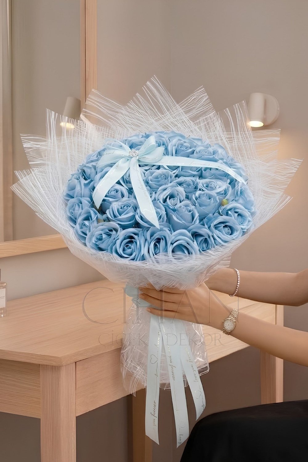 Premium Tasarım Lüks Yapay Gül Buketi