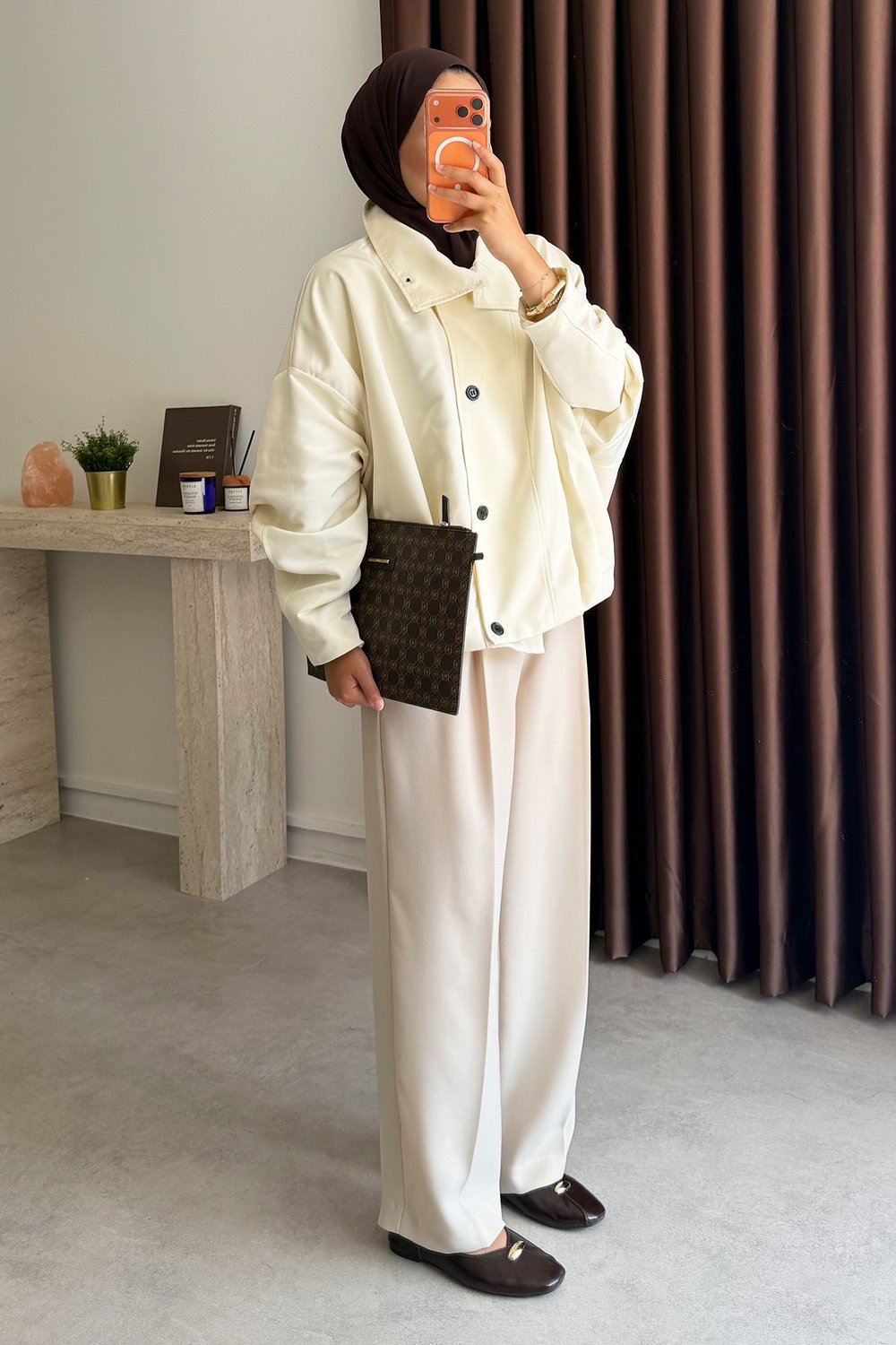 Oversize Pileli Trençkot - Beyaz