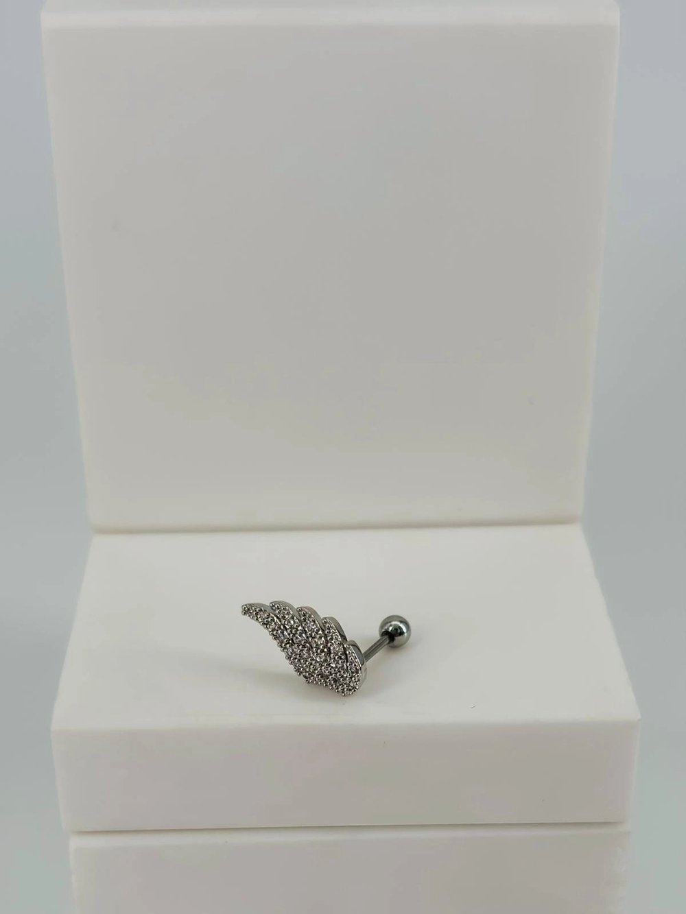Tragus Kıkırdak Küpesi
