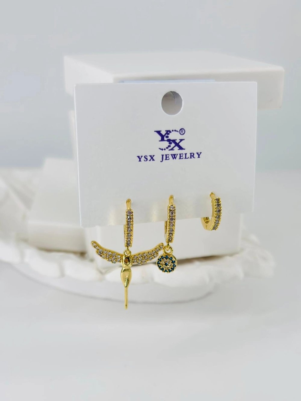 Zirkon Taşlı Üçlü Kombin Küpe