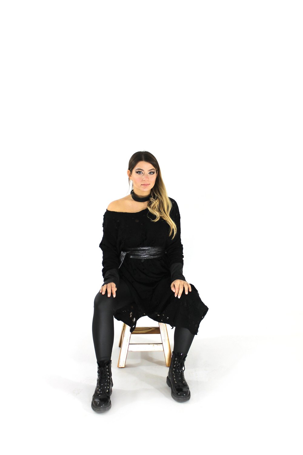 ESKİTME YIRTMAÇLI KAP