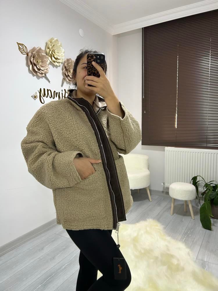 piyeli peluş mont