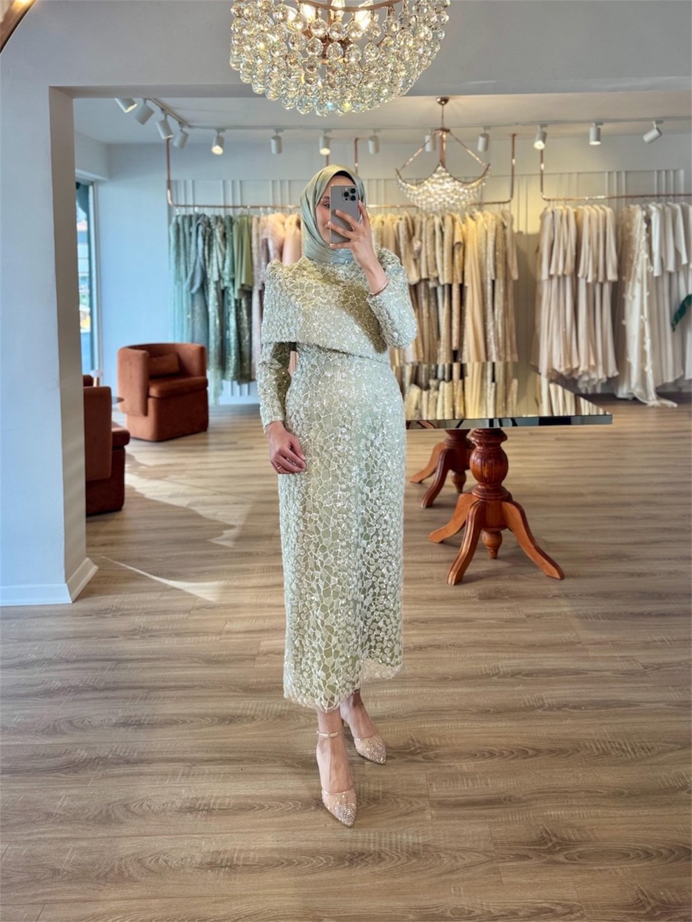 Bella Midi Omuz Detaylı Elbise 