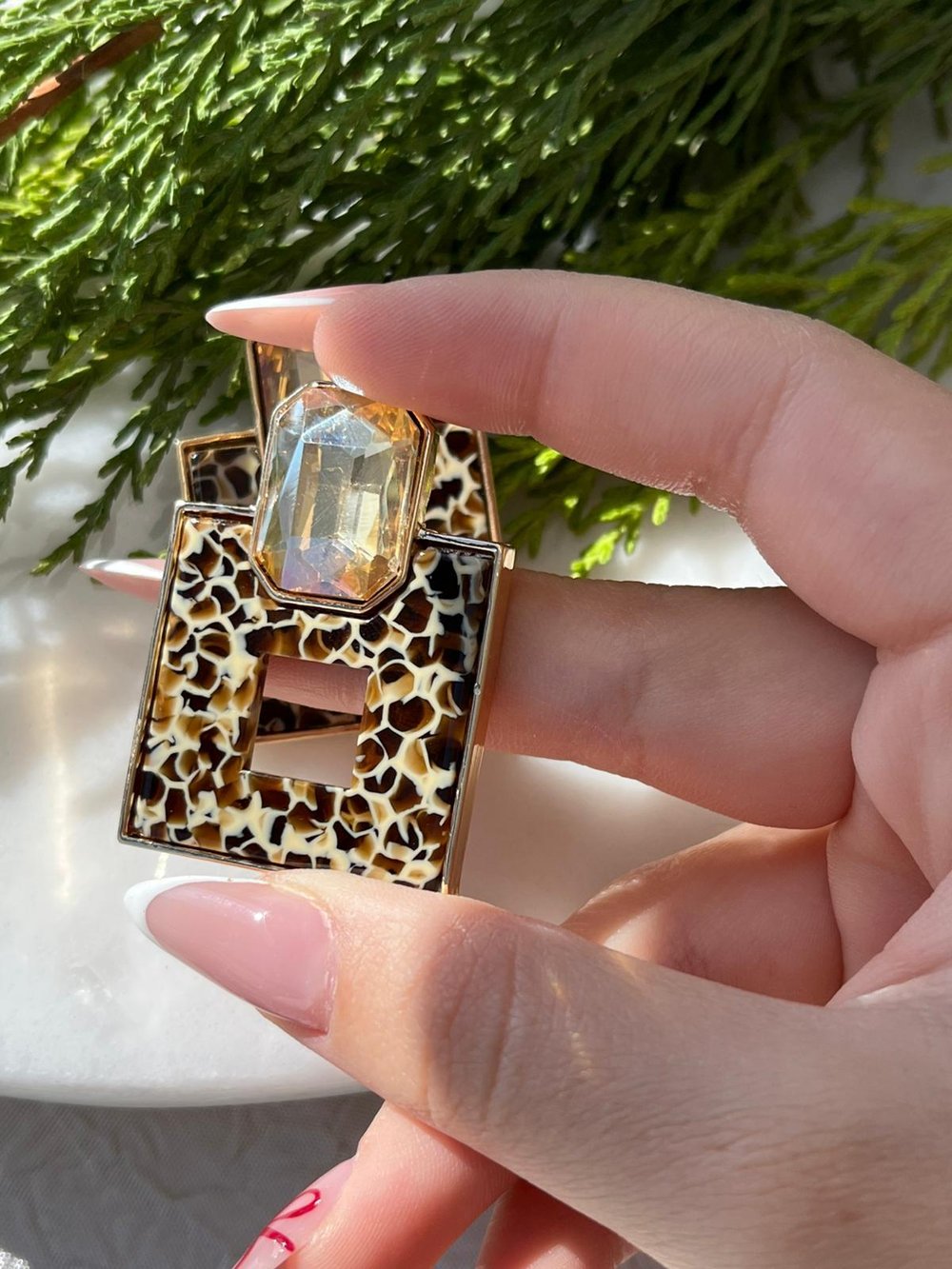 Kare Leopar Küpe