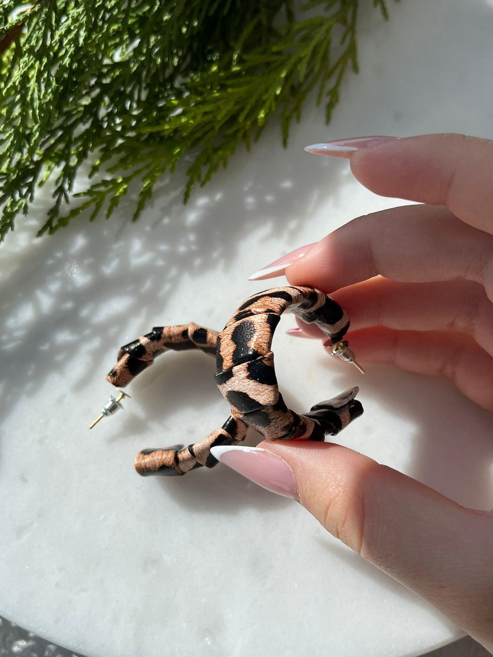 Leopar Küpe