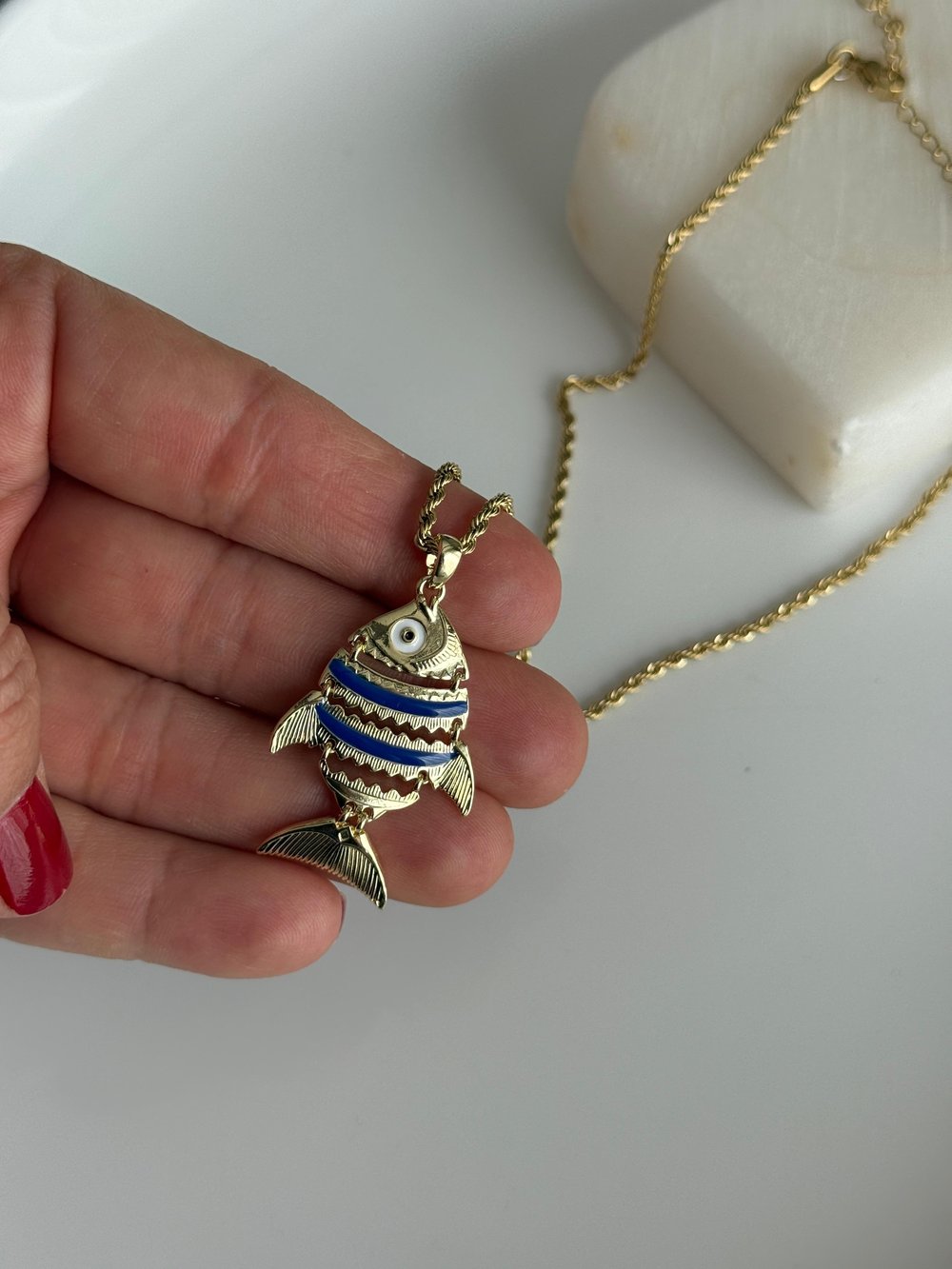 Çelik  Lacivert Balık Kolye