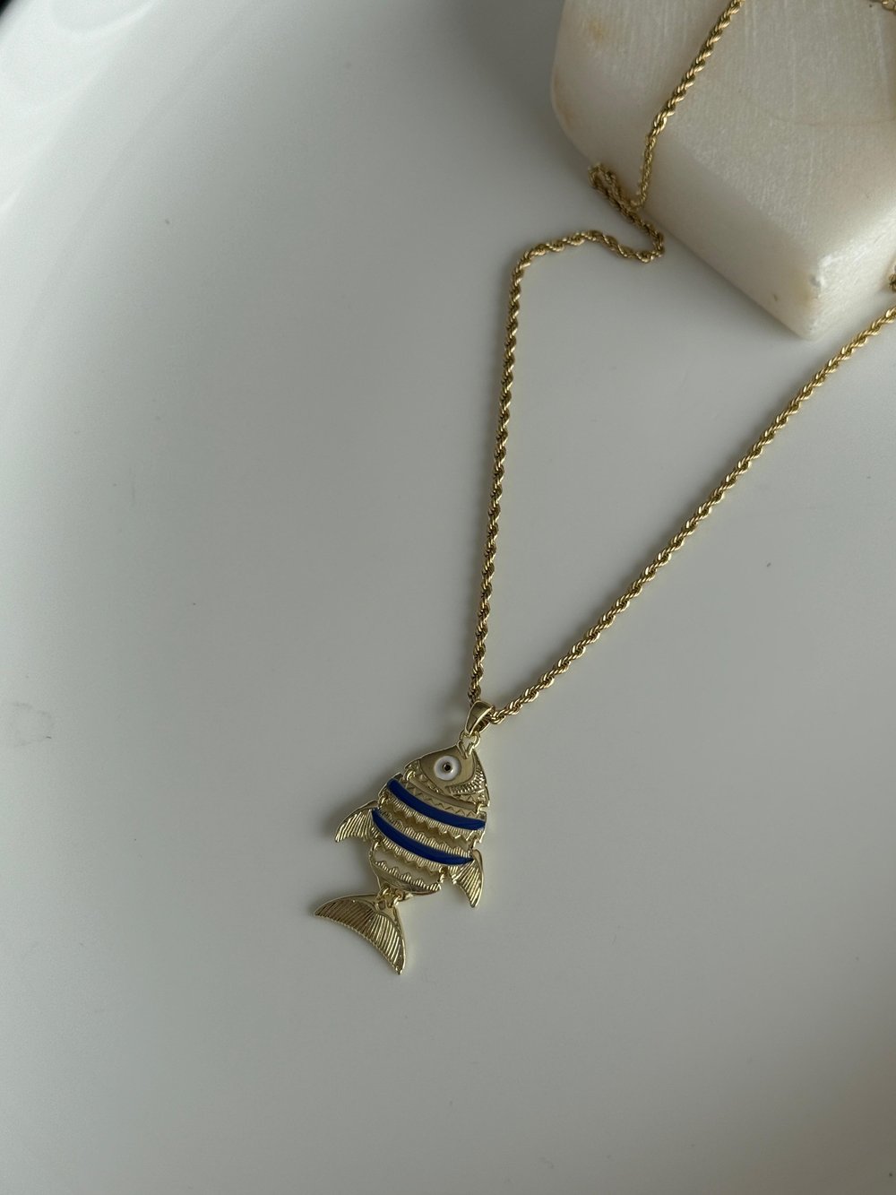 Çelik  Lacivert Balık Kolye