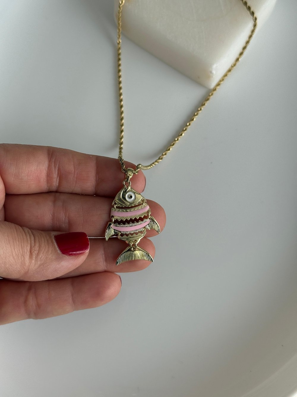 Çelik Pembe Balık Kolye