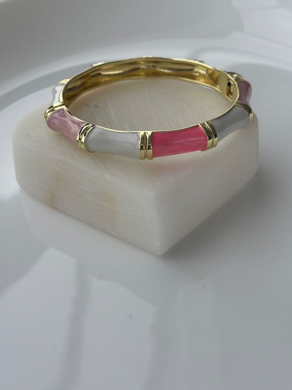 Özel Seri İnce Soft Pembe Kelepçe Bileklik
