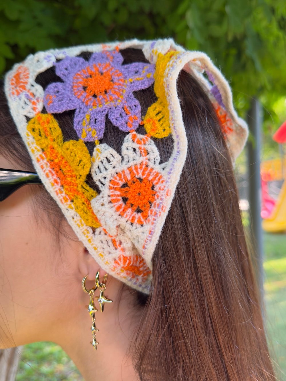 Sarı Lila Çiçekli Üçgen İpli Bandana
