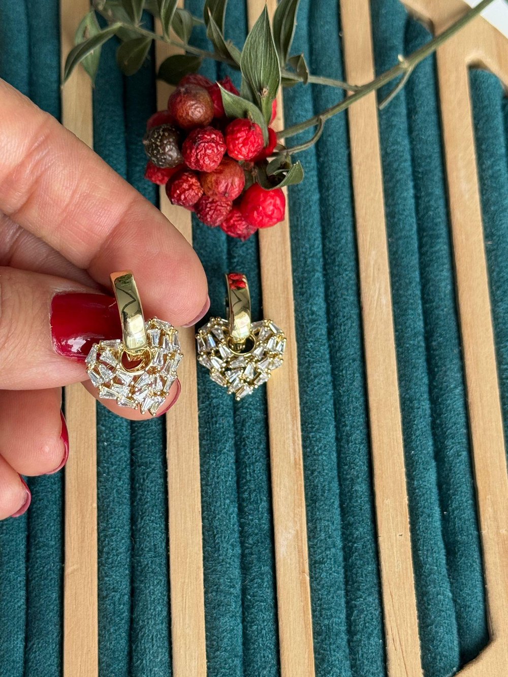 Vip 14k Gold Zirkon Taşlı Kalp Küpe