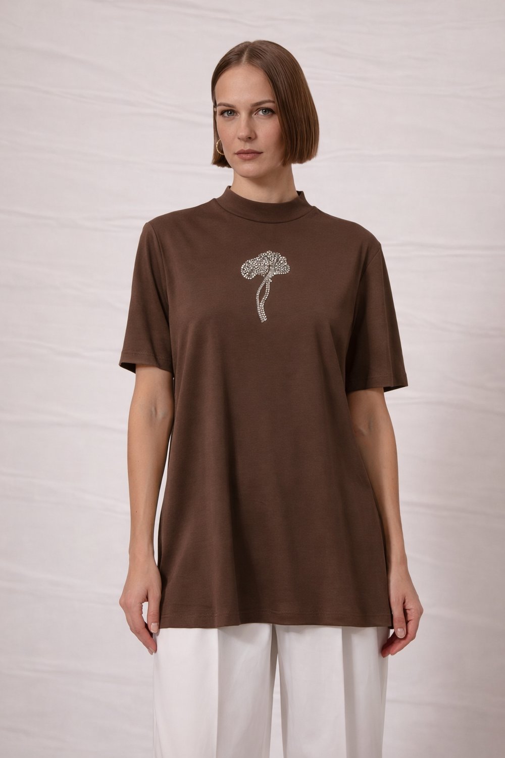 Çiçek Aksesuarlı Bambu Basic Tunik