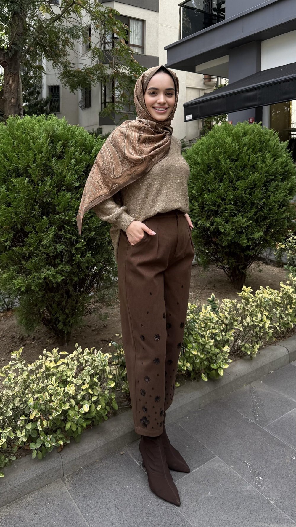 Gabardin Nakışlı Pantolon