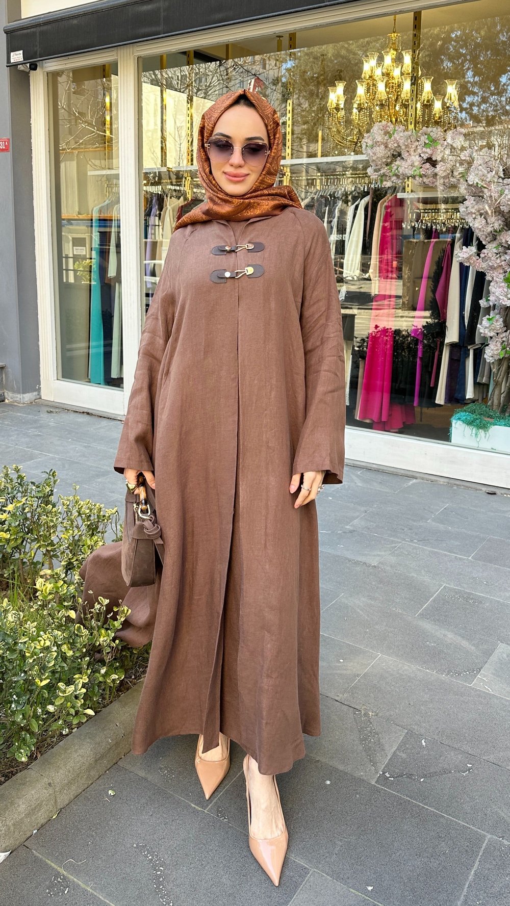 Kemer Aksesuarlı ikili Elbise