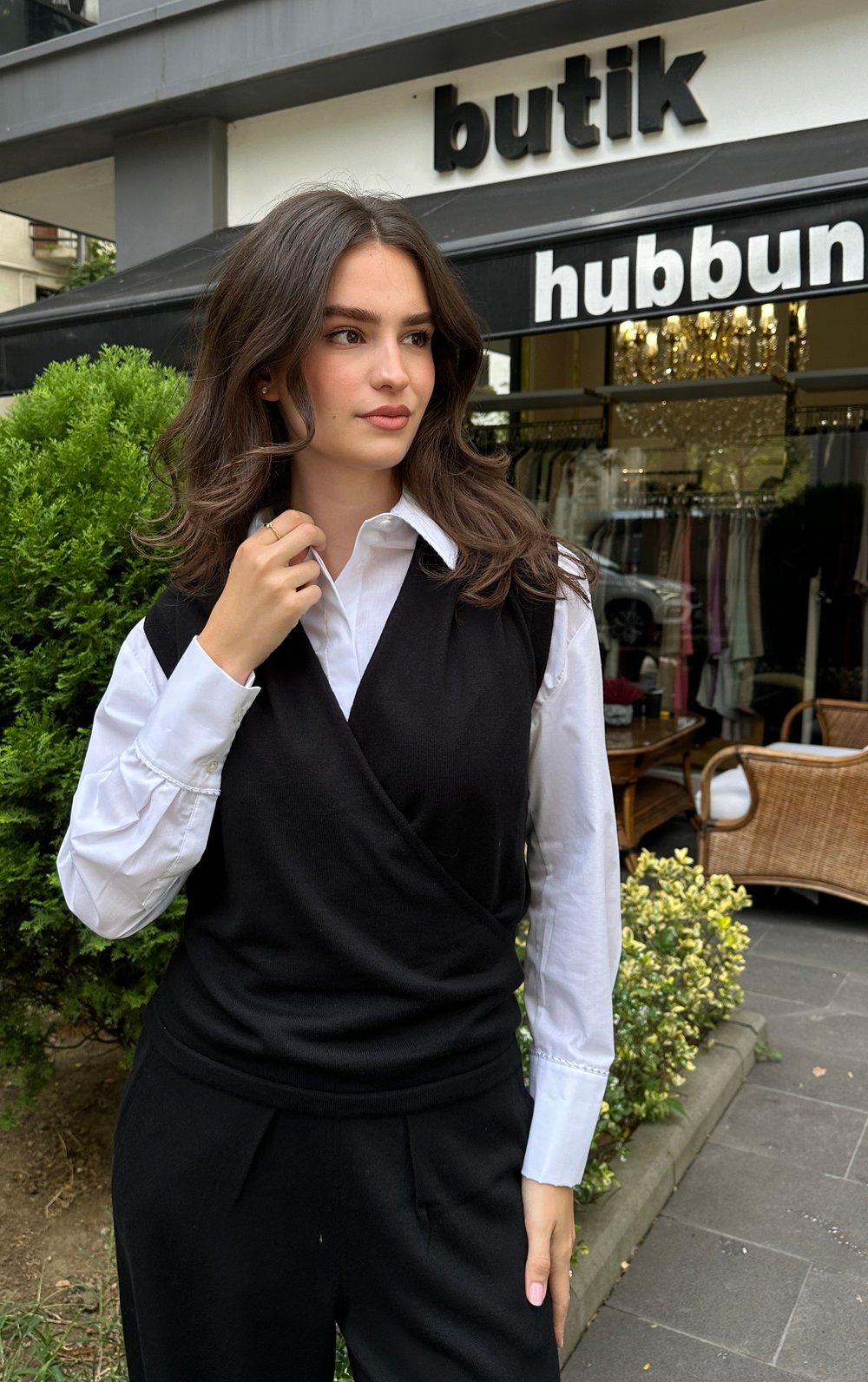 Kruvaze Yaka Kolsuz Bluz