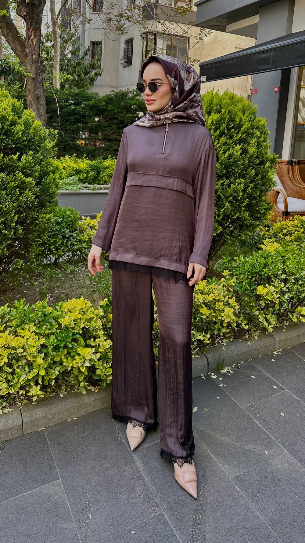 Nomi Takım